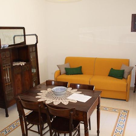 Voltamare Apartment กัสเตลลัมมาเร เดล โกลโฟ ภายนอก รูปภาพ