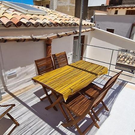 Voltamare Apartment กัสเตลลัมมาเร เดล โกลโฟ ภายนอก รูปภาพ