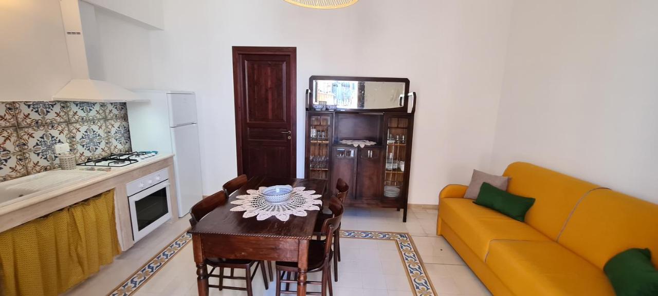Voltamare Apartment กัสเตลลัมมาเร เดล โกลโฟ ภายนอก รูปภาพ